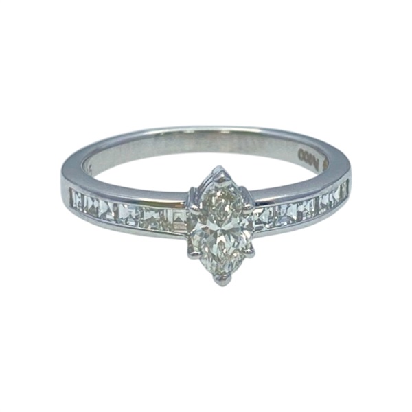 PT900鉑金 鑽石 戒指【JEWELRY 無品牌珠寶】