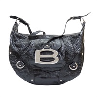 黑色皮革 Essex 肩背包