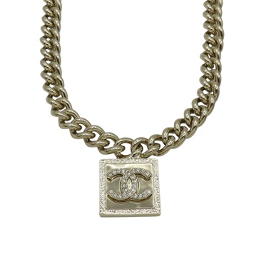 金色鍍金 雙C水鑽方牌 項鍊【CHANEL 香奈兒】