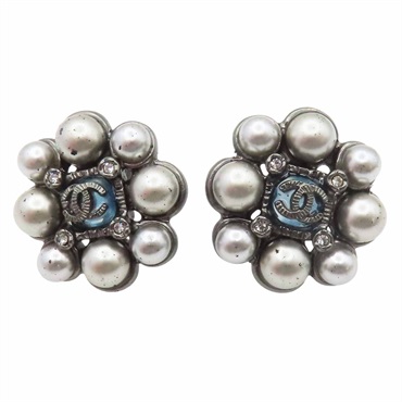 灰珠 圓型 針式耳環【CHANEL 香奈兒】