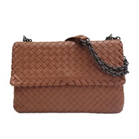 棕色 編織羊皮 Olimpia 肩背包【BOTTEGA VENETA 寶緹嘉】 386498