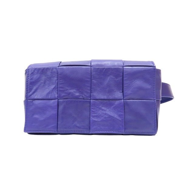 紫色 編織羊皮 Cassette 胸包 腰包【BOTTEGA VENETA 寶緹嘉】