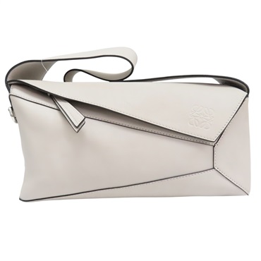 灰色 牛皮 Puzzle Hobo 肩背包【LOEWE 羅威】 A510.J67.X01