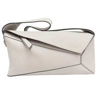 灰色 牛皮 Puzzle Hobo 肩背包【LOEWE 羅威】 A510.J67.X01