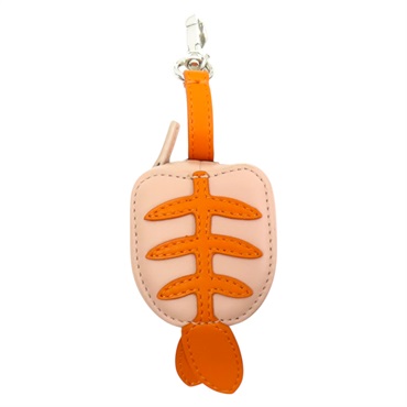 白/橘色 牛皮 Shrimp Sushi charm 吊飾 【FENDI 芬迪】 7AS335
