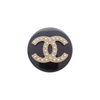 黑色樹酯 雙C珍珠 胸針【CHANEL 香奈兒】