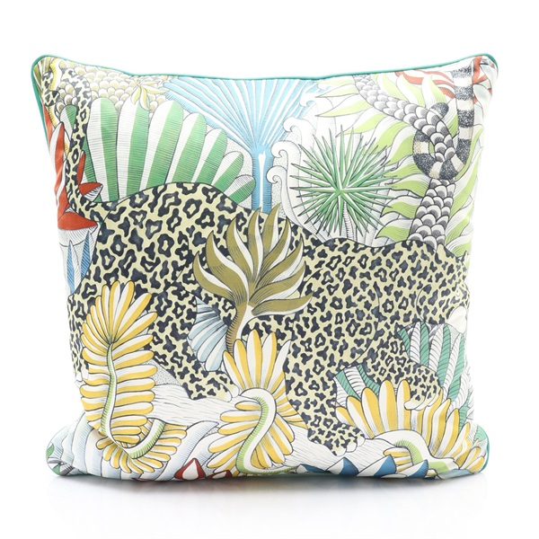 HERMES 愛馬仕 Animaux Camoufles Cushion 靠枕 黃/綠色 棉質 40x40