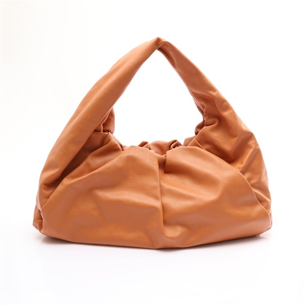 棕色 牛皮 The Shoulder Pouch 肩背包【BOTTEGA VENETA BV 寶緹嘉】