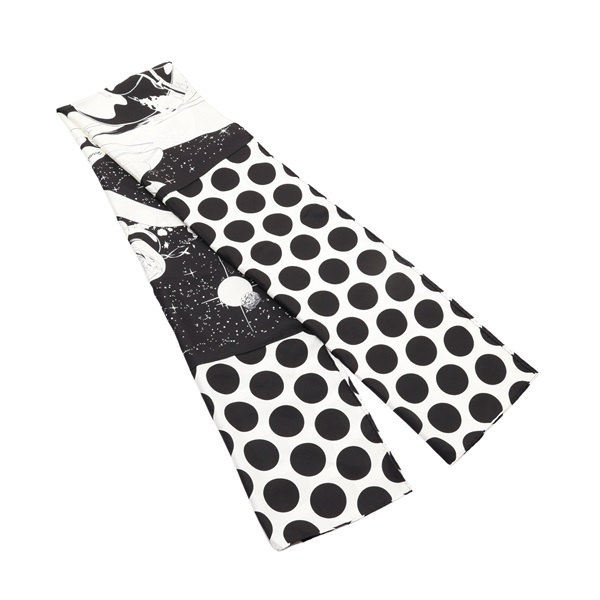 HERMES 愛馬仕 Space Derby Carre 90 方巾 黑/白色 絲綢 H753573S11