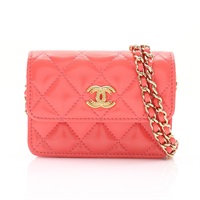 CHANEL 香奈兒 Card Holder On Chain 肩背包 鮭魚粉紅色 菱格紋 羊皮 金扣