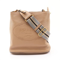 PRADA 普拉達 Vitello Phenix 水桶包 肩背包 淺褐色 牛皮 1BE057