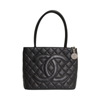 CHANEL 香奈兒 金幣 Medallion 肩背包 黑色 荔枝紋牛皮 無卡 A01804
