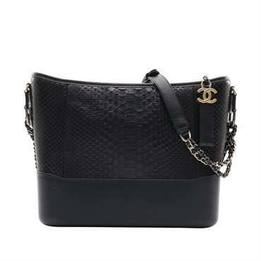 CHANEL 香奈兒 Medium Gabrielle 流浪包 鍊帶肩背包 黑色 蟒蛇皮 牛皮 A93824