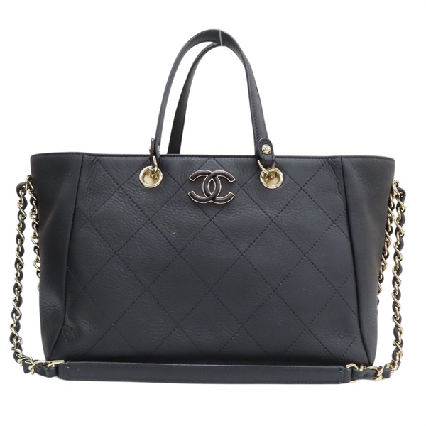CHANEL 黑色 牛皮 用包 金扣