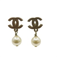 CC珍珠 金屬 垂墜耳環【CHANEL 香奈兒】