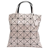 粉藕色 PVC 6X6 手提包【BAO BAO ISSEY MIYAKE 三宅一生】 BB28AG053