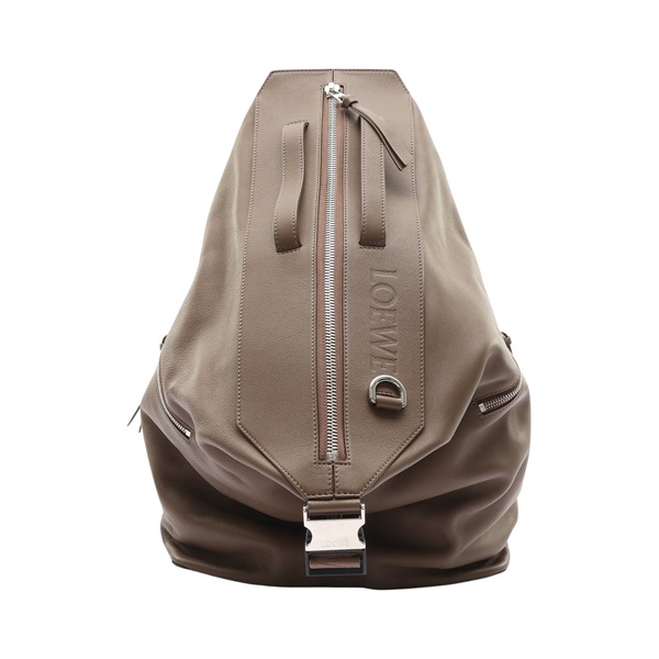 黏土棕色 牛皮 Convertible 後背包【LOEWE 羅威】 B777W36X03