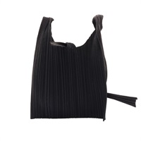 PLEATS PLEASE ISSEY MIYAKE 三宅一生 肩背包 黑色 聚酯纖維