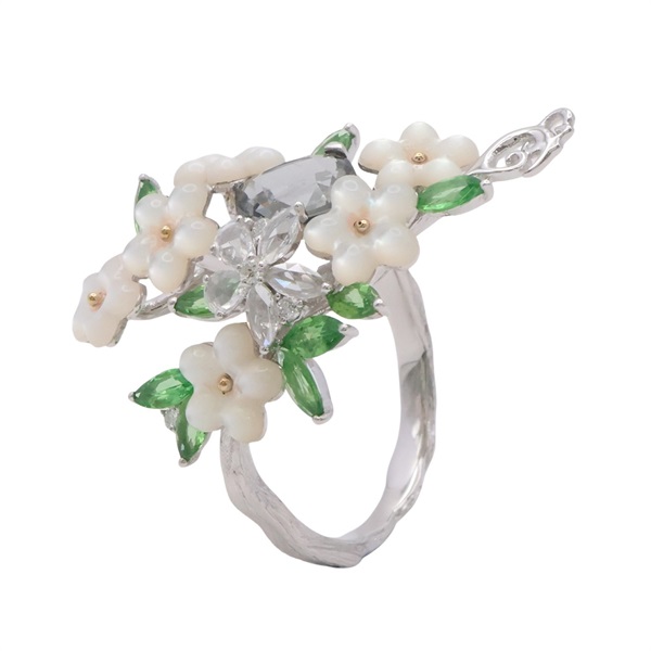 JEWELRY 無品牌珠寶 花戒指 18K白金