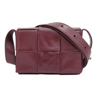 酒紅色 編織皮革 Mini Cassette 肩背包 666688