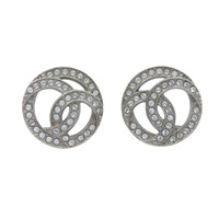 銀色金屬 雙C 圓形縷空 耳環【CHANEL 香奈兒】