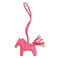 粉色 Agneau milo羊皮 Pegase PM 掛飾 D刻【HERMES 愛馬仕】 H064929CA