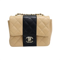黑/奶茶色 羊皮 Mini Coco 17 肩背包 銀扣【CHANEL 香奈兒】 A35200