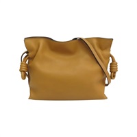 暖沙色 皮革 Flamenco Clutch Mini 肩背包【LOEWE 羅威】 A411