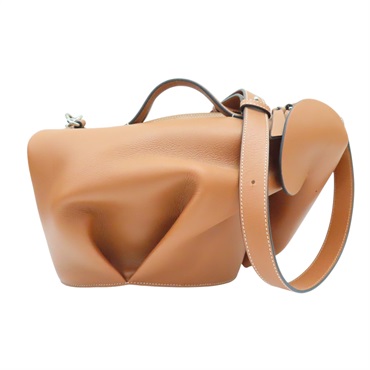 棕色 牛皮 大象造型 肩背包【LOEWE 羅威】 B623A18X01