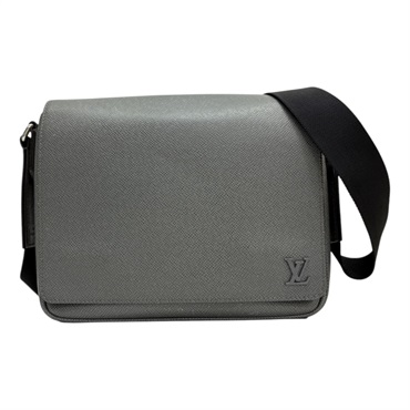 灰色 Taiga 牛皮 District PM 肩背包【LOUIS VUITTON LV 路易威登】 M30851