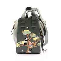 LOEWE 羅威 Suna Fujita Panda Compact Hammock Bag 肩背包 綠色 牛皮 A538H13X19