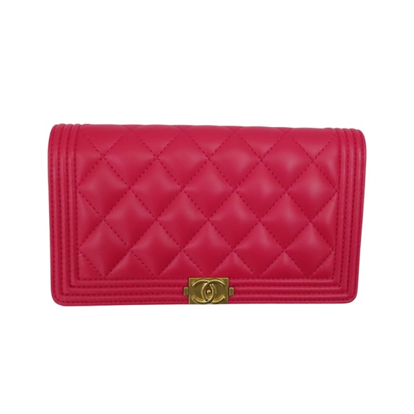 桃紅色 羊皮 菱格紋 BOY CHANEL 長夾