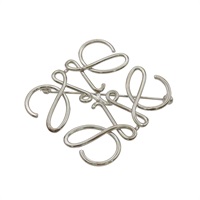 銀色金屬 LOGO圖樣 胸針【LOEWE 羅威】 111.25.020