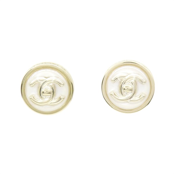 金色鍍金 白色琺瑯 CC書包釦 pierced earrings 針式耳環【CHANEL 香奈兒】 ABD690