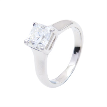 PT950鉑金 單鑽 Lucida Diamond Ring 戒指【Tiffany & Co 蒂芬妮】