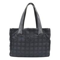 黑色尼龍 牛皮 New Travel Line 肩背包 無卡 金扣 背帶老化【CHANEL 香奈兒】 A20457