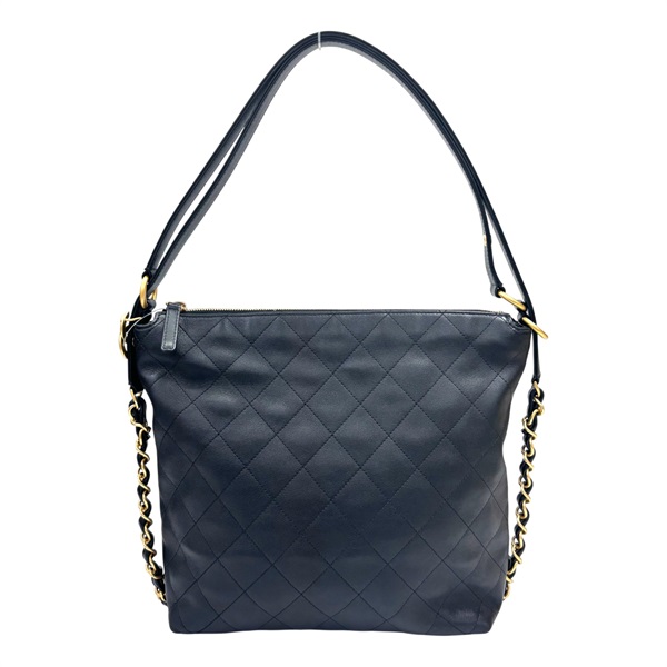 黑色 菱格紋 牛皮 雙肩 HOBO 肩背包 金扣【CHANEL 香奈兒】 AS5523