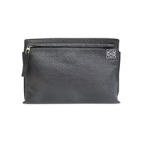 黑色 壓紋牛皮 Embossed Repeat T 手拿包【LOEWE 羅威】 107.55.K05