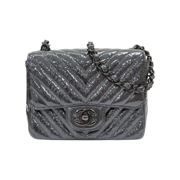 黑色 山型紋 漆皮 So Black Mini 肩背包【CHANEL 香奈兒】 A35200