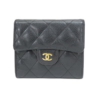 黑色 荔枝紋 牛皮 金扣 三折短夾【CHANEL 香奈兒】 A82288