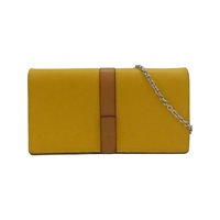 黃色 牛皮 Anagram WOC 肩背包 【LOEWE 羅威】 124.12.U51 8256