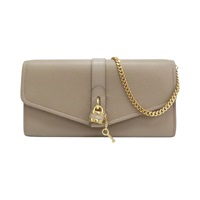 卡其色 牛皮 ABY 鎖頭WOC 鍊帶肩背包【Chloe 克羅伊】 CHC20SP314