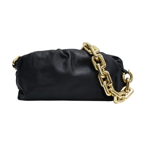 黑色 羊皮 The Chain Pouch 肩背包【BOTTEGA VENETA BV 寶緹嘉】 690831
