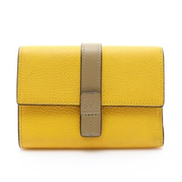 黃色牛皮 Trifold 扣式 短夾【LOEWE 羅威】 C660TR2X01