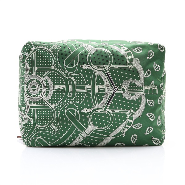 HERMES 愛馬仕 Eperon d'Or Bandana Travelsilk PM 收納袋 綠色 絲綢 K刻