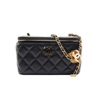 CHANEL 香奈兒 Small Vanity Case 肩背包 黑色 菱格紋羊皮 金釦 AP3258
