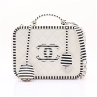 CHANEL 香奈兒 CC Filigree Vanity Case 肩背包 白色 牛皮 A93343 A93343