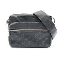 LOUIS VUITTON LV 路易威登 Outdoor Messenger PM 肩背包 黑色 原花帆布 M30233