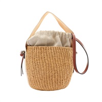 Chloe 克羅伊 Woody Small Bucket 兩用包 棕/米色 亞麻布/紙質纖維/牛皮 CHC22SS381 G55 101