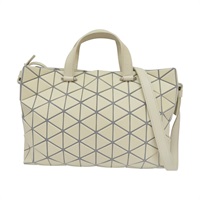 米白色 PVC 三角格 TONNEAU MATTE 肩背包【BAO BAO ISSEY MIYAKE 三宅一生】 BB01-AG205